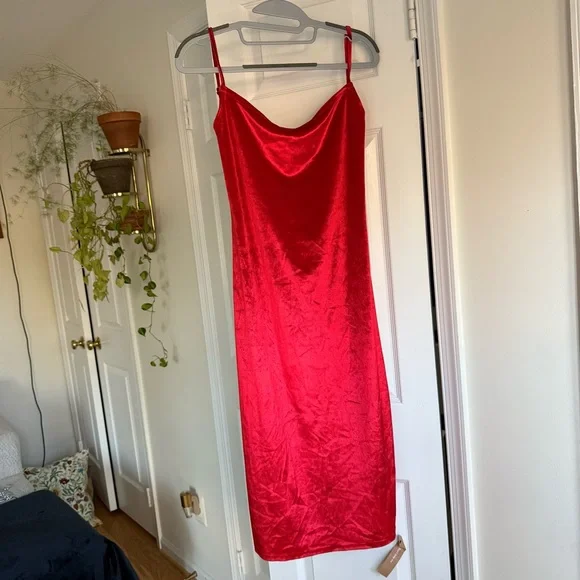 Reformation Merel Velvet Red Midi Dress Low Back - Picture 2 of 8